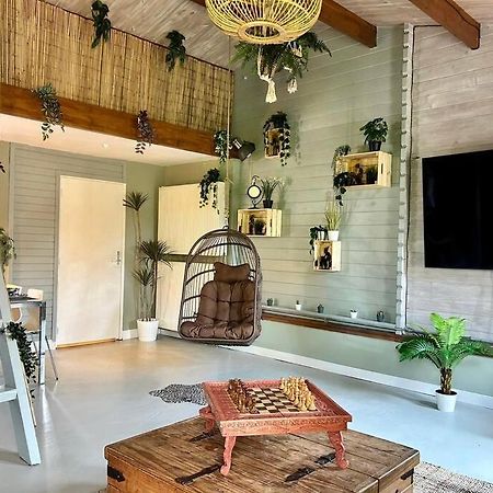 Jungle Style Lodge With Jacuzzi ,Sauna And Garden Near Amsterdam Vijfhuizen Экстерьер фото